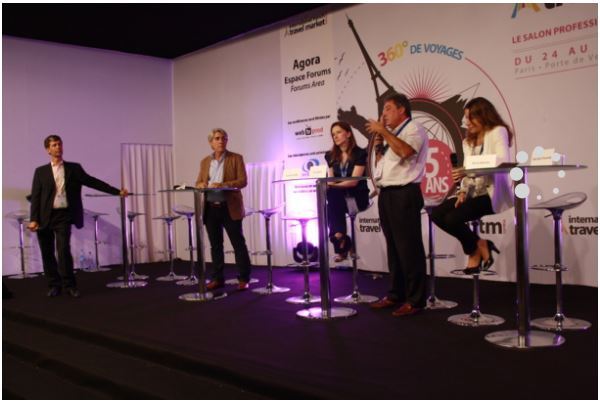 L’année dernière, la conférence IFTM Top Resa sur l'agence connectée, animée par Rémi Bain-Thouverez, rédacteur en chef d'i tourisme. Avec Marie Allantaz, Eventia Giumba, Jean Dionnet et Lucien Salemi. - Photo Vincenza Picone