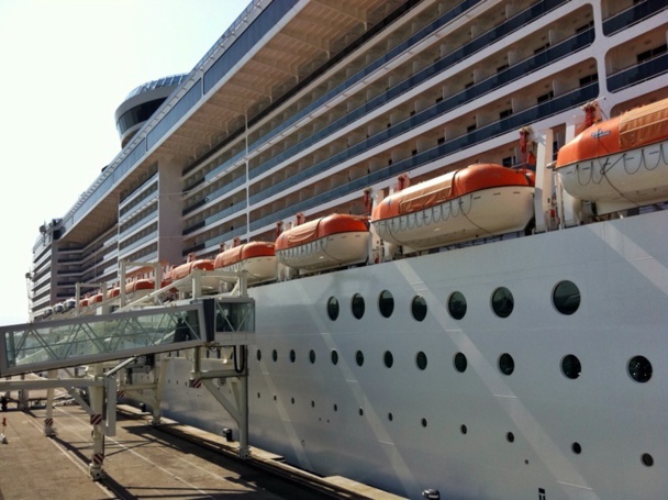 Pendant le conflit social à la SNCM, 18 escales de croisières ont été annulées à Marseille - Photo J.D.L.