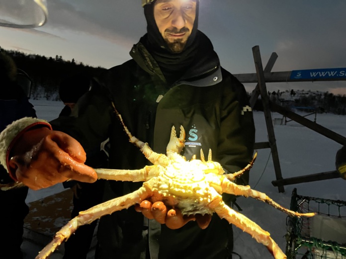 Michael, notre guide, était incollable sur la morphologie et l'histoire du crabe royal (@PB)