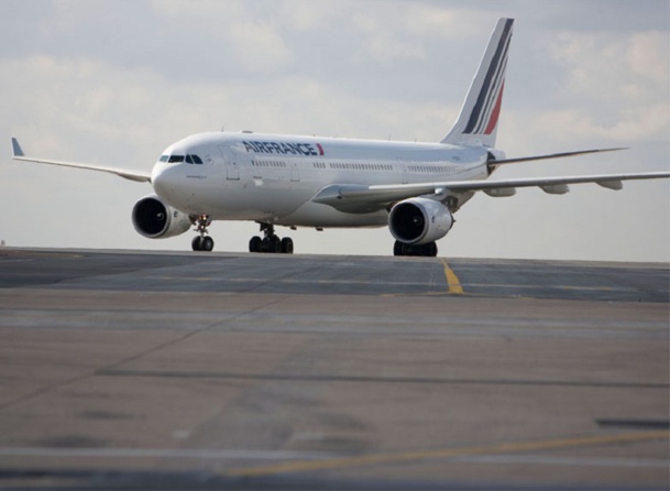 Vous l'aurez deviné, c'est encore une fois d'Air France dont je veux parler ce matin. Air France, une si belle compagnie que l'on en a bien souvent rêvé, celle qui devait faire du ciel… etc - Photo AF Virginie Valdois