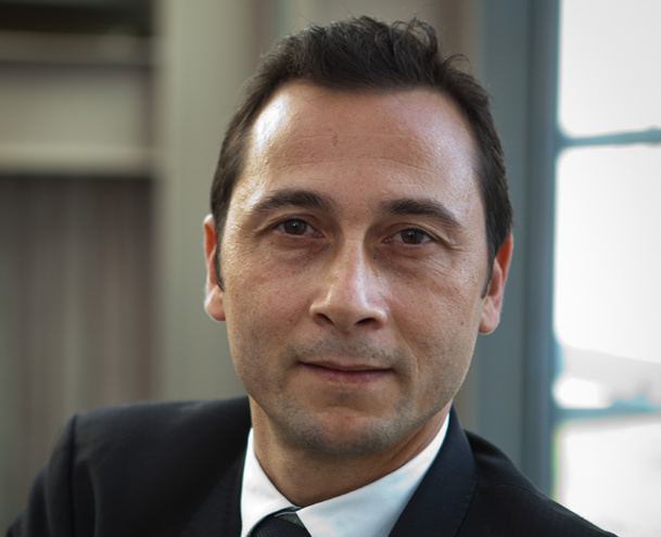 Eric Viale, 43 ans, vient d'être nommé Directeur général régional Porto d'InterContinental Hotels Group - DR : IHG Eric Viale, 43 ans, vient d'être nommé Directeur général régional Porto d'InterContinental Hotels Group - DR : IHG