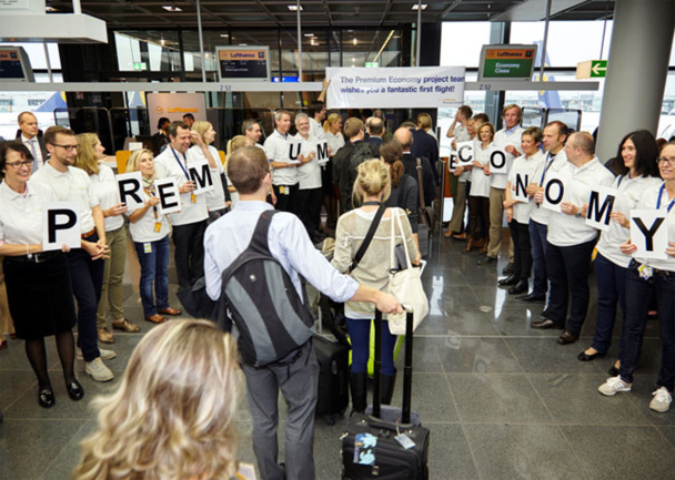The inauguration of the Premium Economy took place on Wednesday October 8th, 2014 on a Frankfurt-Washington flight - Photo: Gregor Schläger The inauguration of the Premium Economy took place on Wednesday October 8th, 2014 on a Frankfurt-Washington flight - Photo: Gregor Schläger