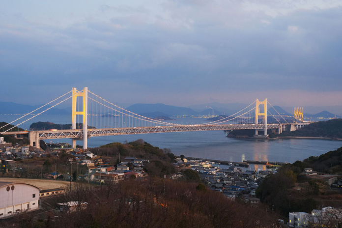 Le pont de Shimotsui-Seto mesurant 1400m © KR