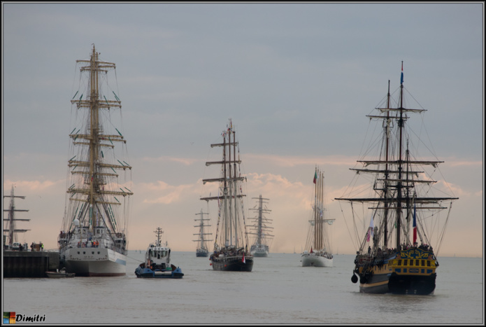 La Grande Parade 2019 descendant la Seine (©Armada)