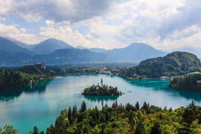 Le lac de Bled, l'un des joyaux de la Slovénie - DR : Arnaud Steckle pour unsplash