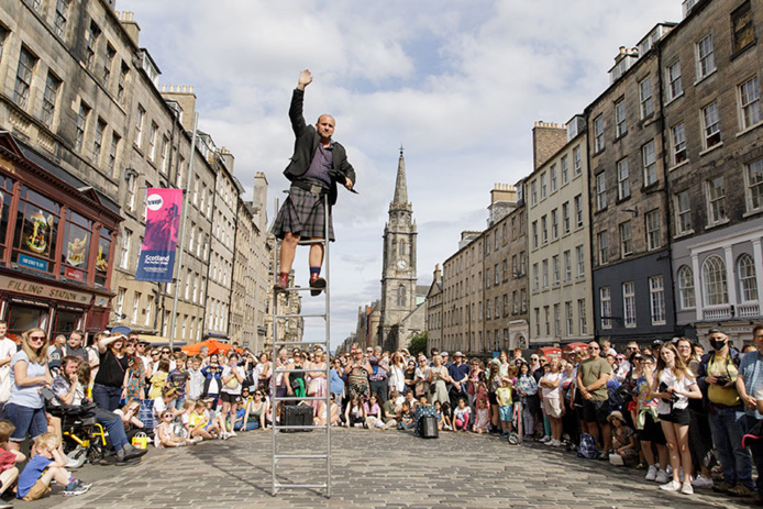 Art de rue à Edinburgh © VisitBritain/Pinzutu/Peter Anderson