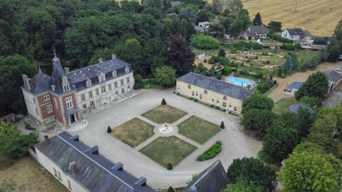 Deumeures & Châteaux, la marque du patrimoine historique (©Les Logis) Deumeures & Châteaux, la marque du patrimoine historique (©Les Logis)