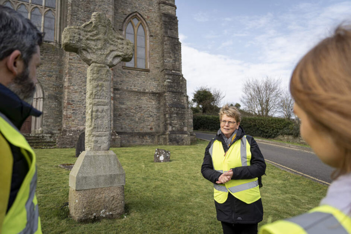 Randonnée et déjeuner sur le thème Saint Patrick, Down Cathedral © 2022 Rob Durston, All Rights Reserved Randonnée et déjeuner sur le thème Saint Patrick, Down Cathedral © 2022 Rob Durston, All Rights Reserved