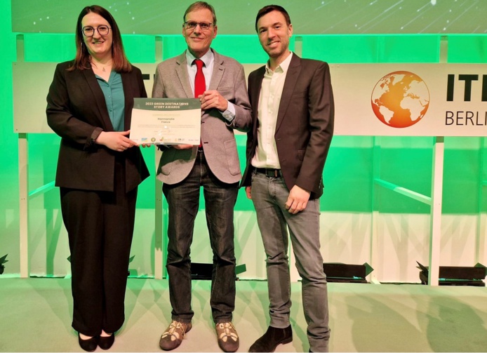 Romane Moreau lors de la remise des prix Green Destinations Awards à l’ITB - DR : OTN Romane Moreau lors de la remise des prix Green Destinations Awards à l’ITB - DR : OTN