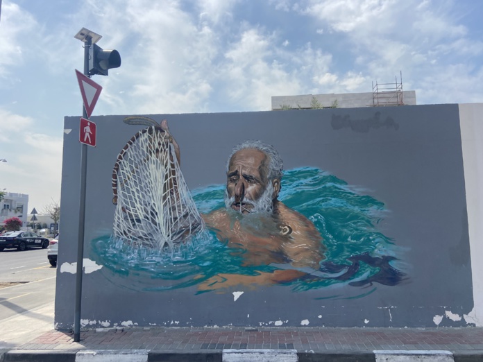 Street Art dans le quartier de Jumeirah à Dubai (Pêcheur de perles par l'artiste émirati Saggaf)-DR SHD