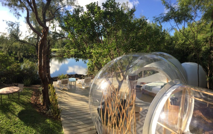 Trois Bubble lodges ont été installés sur l'île aux Cerfs (@Sunlife) Trois Bubble lodges ont été installés sur l'île aux Cerfs (@Sunlife)