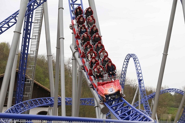 L'Alpina Blitz est la dernière attraction de Nigloland lancée le 12 avril 2014 - Photo DR