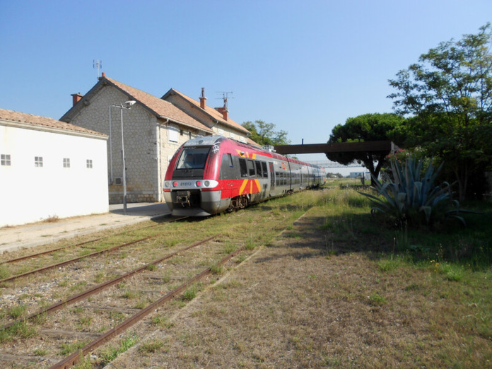 Un arrêt au Grau du Roi, l'une des 50 gares du Tour (©CRTL Occitanie)