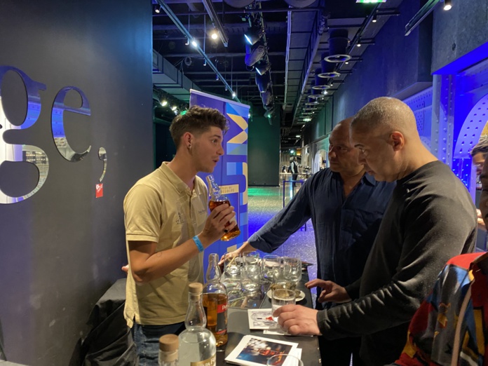 Une invitation au voyage à travers des produits et ceux qui les élaborent (©BC) Une invitation au voyage à travers des produits et ceux qui les élaborent (©BC)