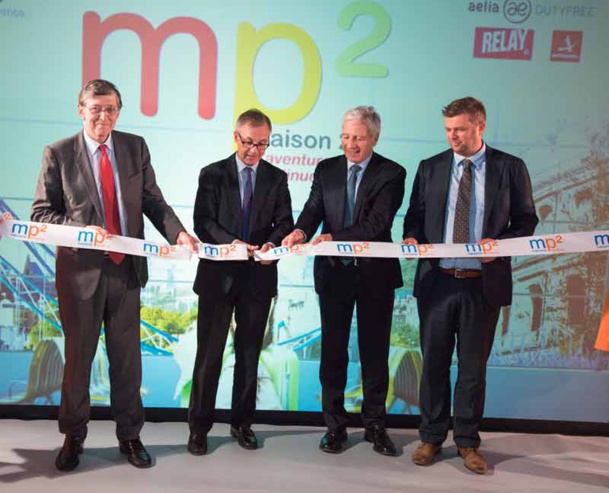 De gauche à droite : Michel Perol, Directeur Général de Lagardère Service Retail France, Jean-Paul Ourliac, Président du Conseil de Surveillance de l’Aéroport Marseille Provence (AMP), Pierre Régis, Président du Directoire de l’AMP & Stan Monheim  Chief Sales and Operations Officer F&B North West Europe d’Autogrill® De gauche à droite : Michel Perol, Directeur Général de Lagardère Service Retail France, Jean-Paul Ourliac, Président du Conseil de Surveillance de l’Aéroport Marseille Provence (AMP), Pierre Régis, Président du Directoire de l’AMP & Stan Monheim  Chief Sales and Operations Officer F&B North West Europe d’Autogrill®