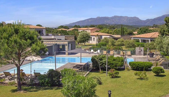 Les Villas de Porto-Vecchio, résidence Premium signée en franchise (©PV-CP) Les Villas de Porto-Vecchio, résidence Premium signée en franchise (©PV-CP)