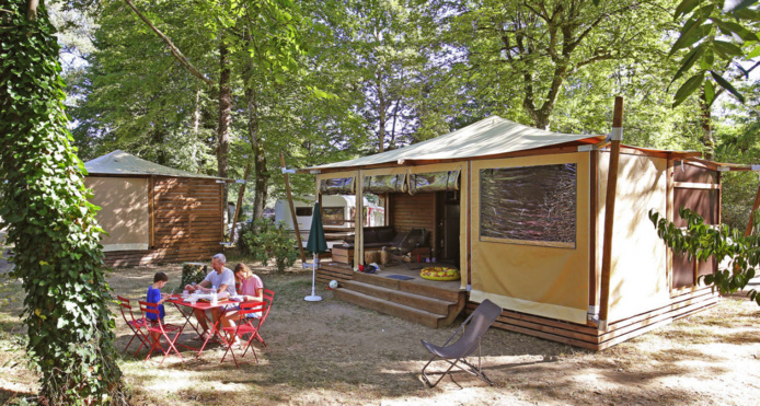 Des acteurs haut de gamme (©Huttopia) Des acteurs haut de gamme (©Huttopia)