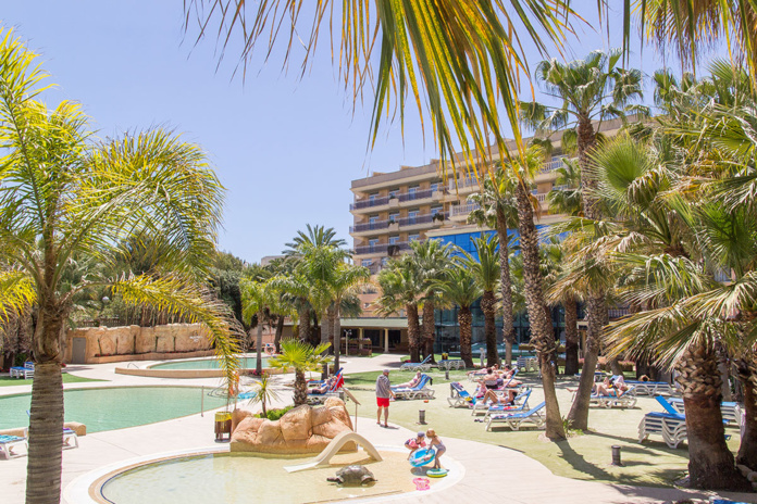 Nouveau Club Marmara Palas Pineda sur la Costa Dorada, à proximité de Barcelone et PortAventura © TUIFRANCE Nouveau Club Marmara Palas Pineda sur la Costa Dorada, à proximité de Barcelone et PortAventura © TUIFRANCE