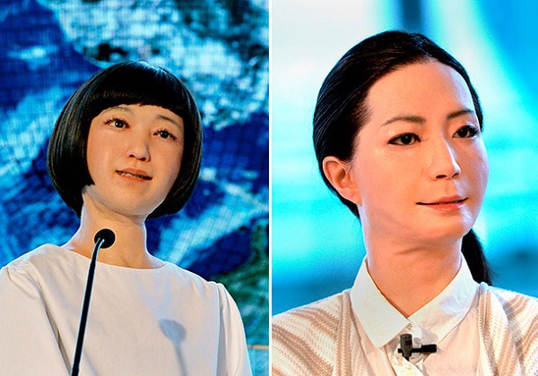 Otonaroid et Kodomoroid, les "guides conférienciers" du musée Miraikan de Tokyo