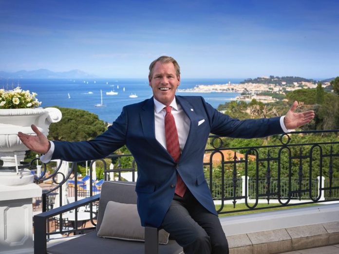 Robert-Jan van Straaten, l'enthousiaste directeur général du cinq étoiles Althoff Villa Belrose. Selon lui les villas privées sont une manière de répondre à la demande d'une clientèle nouvelle - (Photo Hotel Villa Belrose) Robert-Jan van Straaten, l'enthousiaste directeur général du cinq étoiles Althoff Villa Belrose. Selon lui les villas privées sont une manière de répondre à la demande d'une clientèle nouvelle - (Photo Hotel Villa Belrose)