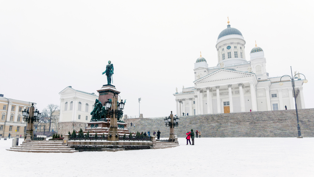 Cathédrale Saint-Nicolas à Helsinki en hiver © dimbar76 - stock.adobe.com Cathédrale Saint-Nicolas à Helsinki en hiver © dimbar76 - stock.adobe.com