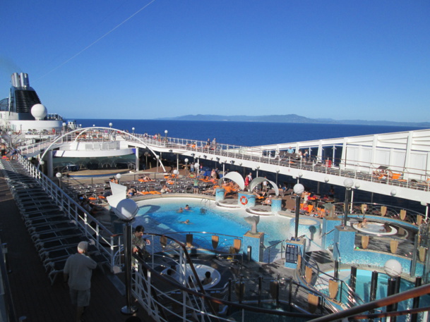 Une vue du Pont Soleil du MSC Musica