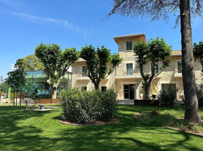 Des matériaux naturels, une ambiance sobre (alexiaroux/La Maison Verchant)