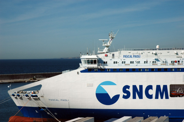 A l'heure actuellement trois candidats seraient sur les rangs : Baja Ferries conduit par l’armateur français Daniel Berrebi, un tour de table conduit par le Marseillais Christian Garin, ancien président du Port de Marseille et du Syndicat des armateurs de France et l'italien GNV (Grandi Navi Veloci) -Photo CE A l'heure actuellement trois candidats seraient sur les rangs : Baja Ferries conduit par l’armateur français Daniel Berrebi, un tour de table conduit par le Marseillais Christian Garin, ancien président du Port de Marseille et du Syndicat des armateurs de France et l'italien GNV (Grandi Navi Veloci) -Photo CE