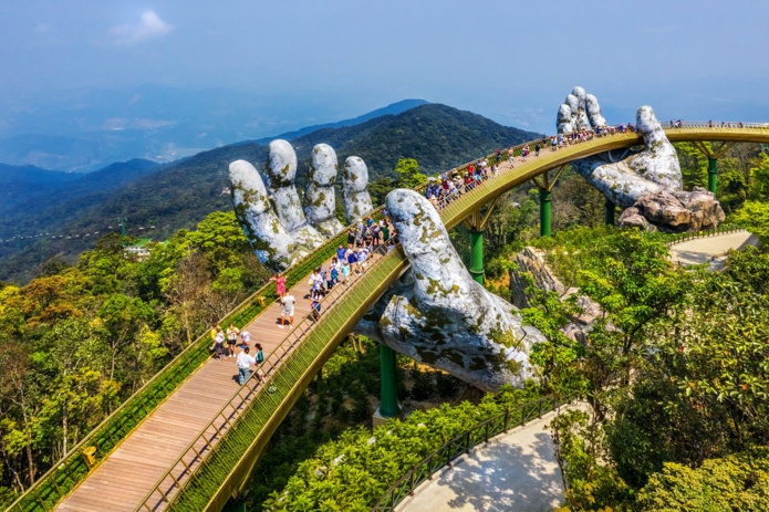 Le Vietnam tend les mains aux touristes internationaux en simplifiant ses formalités visas | DR: Shutterstock