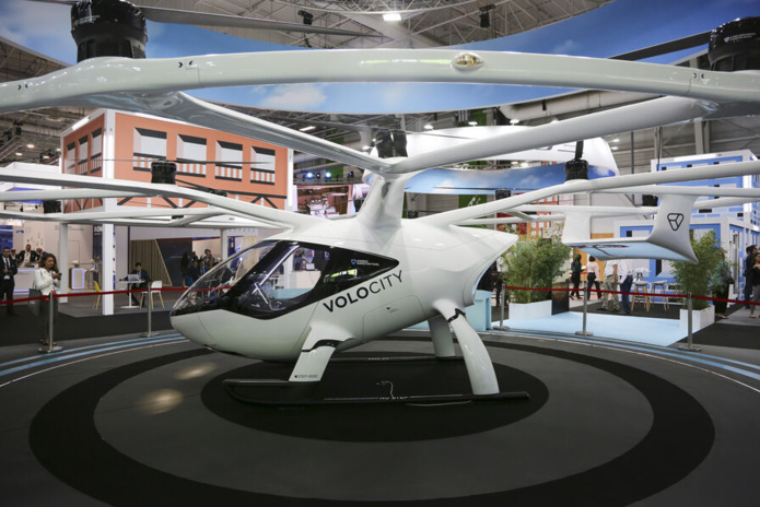 Les taxis volants proposés par ADP pour les JO2024 (©Pascal Guittet) Les taxis volants proposés par ADP pour les JO2024 (©Pascal Guittet)