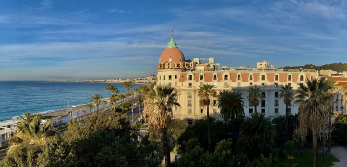 Le Negresco, une "légende" de la "French Riviera", nichée sur la Promenade des Anglais (Photo PB) Le Negresco, une "légende" de la "French Riviera", nichée sur la Promenade des Anglais (Photo PB)