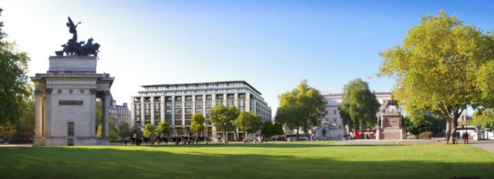 Un emplacement exceptionnel face à l'Arc de Wellington - Photo : ©The Peninsula Un emplacement exceptionnel face à l'Arc de Wellington - Photo : ©The Peninsula