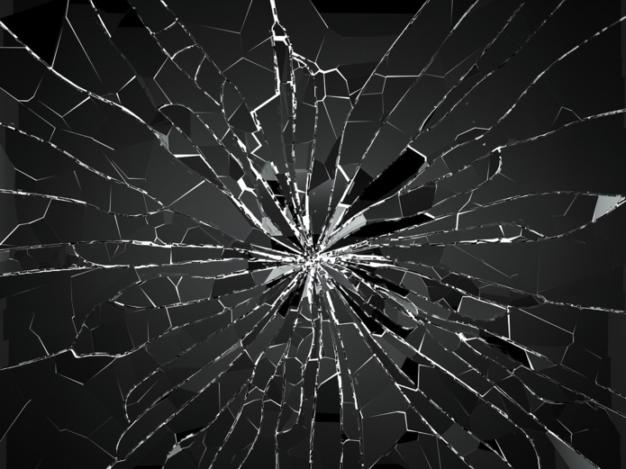 Violences urbaines : L’éducation, c’est rappeler certes les droits de chacune et chacun, c’est aussi rappeler les devoirs individuels et collectifs. - Deposiutphotos.com Auteur Arsgerat Violences urbaines : L’éducation, c’est rappeler certes les droits de chacune et chacun, c’est aussi rappeler les devoirs individuels et collectifs. - Deposiutphotos.com Auteur Arsgerat