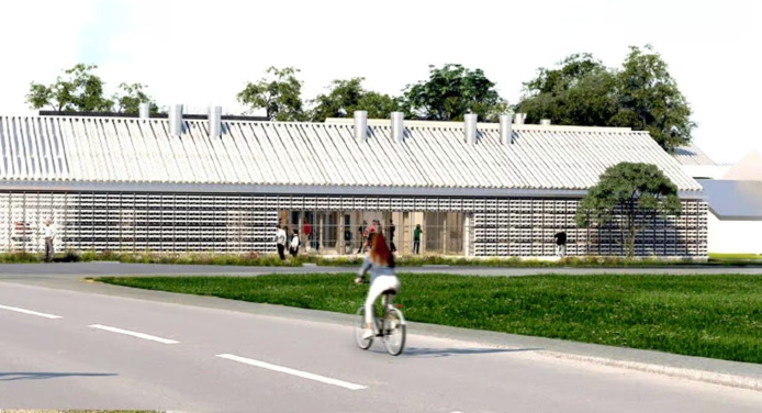 7 000 tuiles chaulées pour couvrir l'une des façades (©Madec Architecte) 7 000 tuiles chaulées pour couvrir l'une des façades (©Madec Architecte)