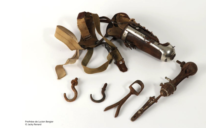 Des oeuvres modestes témoignages des détenus sur leur condition (©MRDB) Des oeuvres modestes témoignages des détenus sur leur condition (©MRDB)