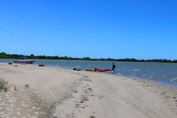 La Camargue en Kayak pour une sortie à la journée inédite sur le Rhône - Photo JF Rust