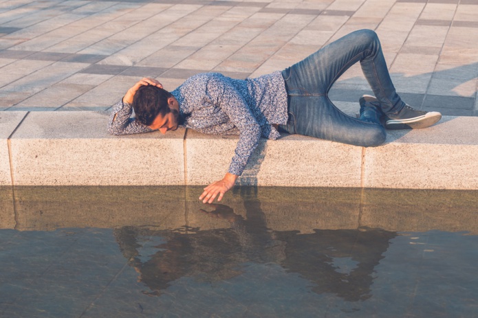 Obsessionnelle, cette quête de beauté, de forme, de santé ne fait donc pas que des heureux et des heureuses - Depositphotos.com Auteur tinx Obsessionnelle, cette quête de beauté, de forme, de santé ne fait donc pas que des heureux et des heureuses - Depositphotos.com Auteur tinx