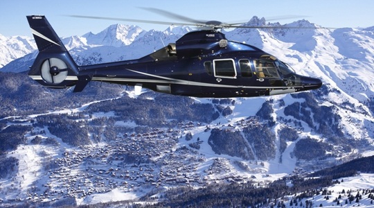 Stations de ski : PrivateFly lance un service de transferts en hélicoptère privé