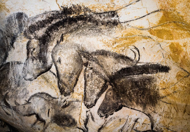 The Chauvet Cave prehistorical painting: during a guided tour, visitors will discover the secret of the paintings and techniques used as well as the replica of the cave in all of its wonders. - DR Photo Grotte Chauvet