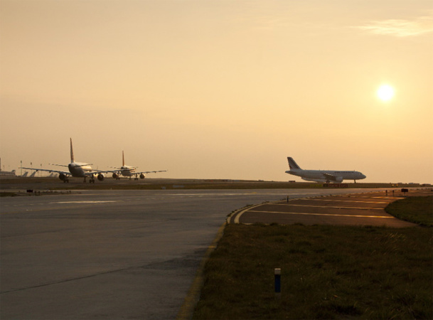 LUIDER, Emile - LA COMPANY pour Aéroports de Paris