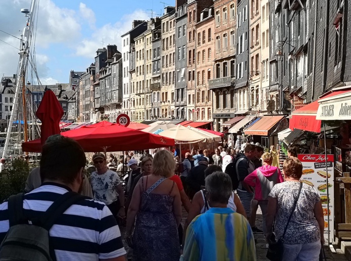 Le panier moyen des touristes a baissé de -4,2% en France selon Sumup - Crédit Photo : RP Le panier moyen des touristes a baissé de -4,2% en France selon Sumup - Crédit Photo : RP