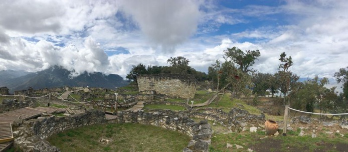 A près de 3000 mètres d'altitude, la citadelle de Kuélap tutoie les Andes amazoniennes (Photo PB) A près de 3000 mètres d'altitude, la citadelle de Kuélap tutoie les Andes amazoniennes (Photo PB)