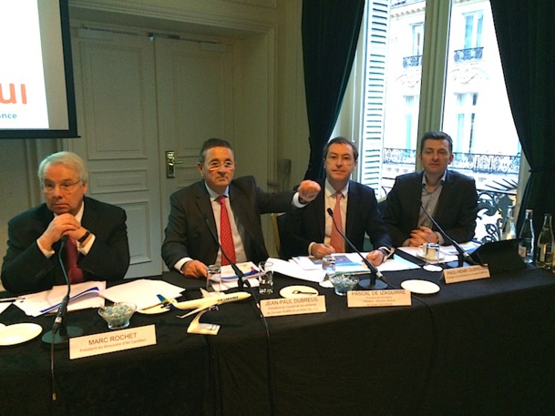 Marc Rochet, Jean-Paul Dubreuil, Pascal de Izaguirre et Paul-Henri Dubreuil ont présenté leur projet de rachat de Corsair par Air Caraïbes. DR-LAC Marc Rochet, Jean-Paul Dubreuil, Pascal de Izaguirre et Paul-Henri Dubreuil ont présenté leur projet de rachat de Corsair par Air Caraïbes. DR-LAC