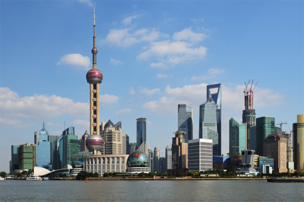 Petite originalité pour Arts et Vie, Maison de la Chine, Vacances-Transat, Visiteurs, Meditrad et Française des Circuits qui vous emmèneront dans le quartier futuriste de Pudong © Alexmar - Fotolia.com