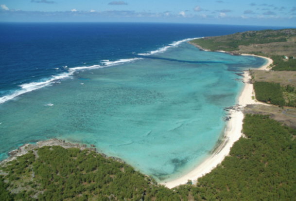 Rodrigues est la plus petite des trois îles de l’archipel des Mascareignes situé à l’est de l’île Maurice dans l’Océan Indien - Photo Air Austral