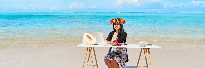 © Tahiti Travel Services / Lauren – Conseillère voyages à Tahiti Travel Services © Tahiti Travel Services / Lauren – Conseillère voyages à Tahiti Travel Services