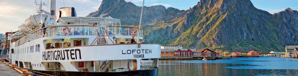 Le MS Lofoten embarquera le 15 avril 2015 pour une croisière années 60 de Bergen à Kirkenes, en Norvège - Photo Hurtigruten