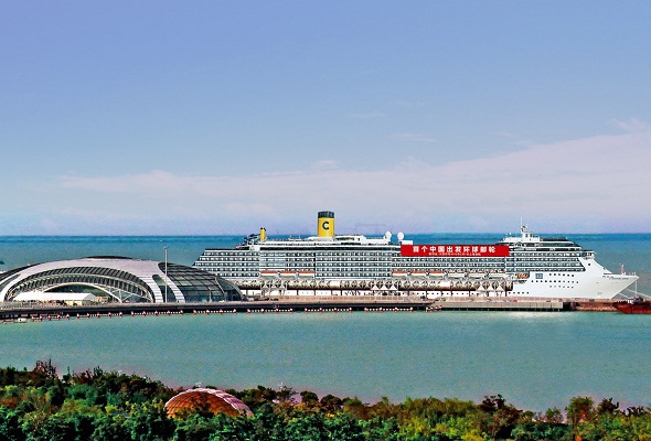 1 000 passagers ont embarqué à bord de l'Atlantica pour ce premier Tour du Monde dédié au marché chinois par Costa Croisières - Photo Costa Croisières