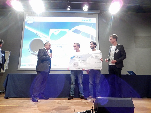 Le Premier Prix du Challenge a été remis à STerblue - Photo DR