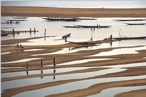 Liquidation judiciaire : Terres & Rivages s'échoue sur le fleuve Niger... Liquidation judiciaire : Terres & Rivages s'échoue sur le fleuve Niger...